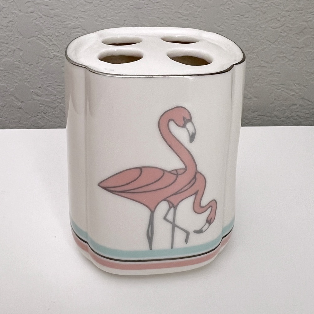 Vintage 1980’s Saturday Knight, Ltd. Pink Flamingos Ceramic Toothbrush H…